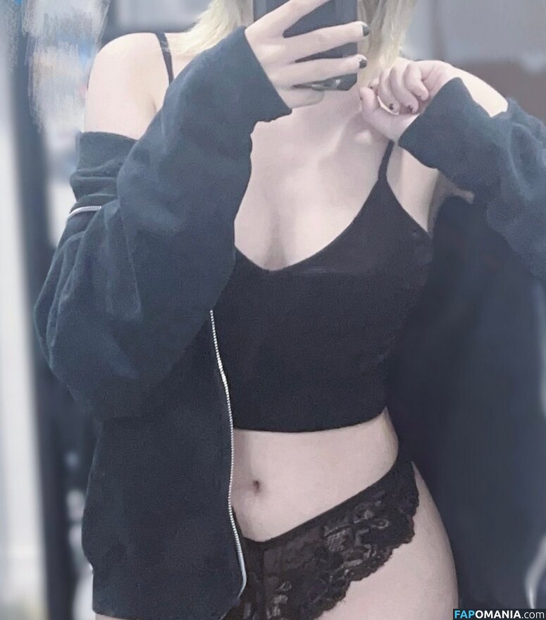cw / https: / rabbit_poem / rabbitpoem Γυμνός OnlyFans  Διαρρεύσαστη φωτογραφία #6