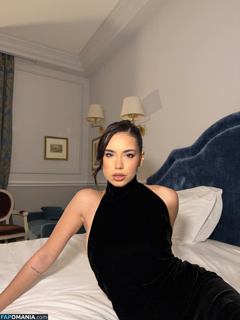 Rebecca Parziale / rebecca.parziale Γυμνός OnlyFans  Διαρρεύσαστη φωτογραφία #3