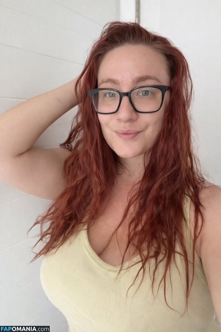 ChicksWithFics / RefashionedHippie Γυμνός OnlyFans  Διαρρεύσαστη φωτογραφία #1