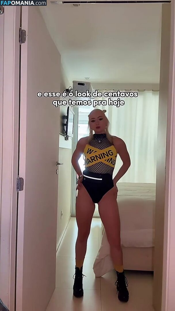 Renata Schneider / renata.c.schneider Γυμνός OnlyFans  Διαρρεύσαστη φωτογραφία #2