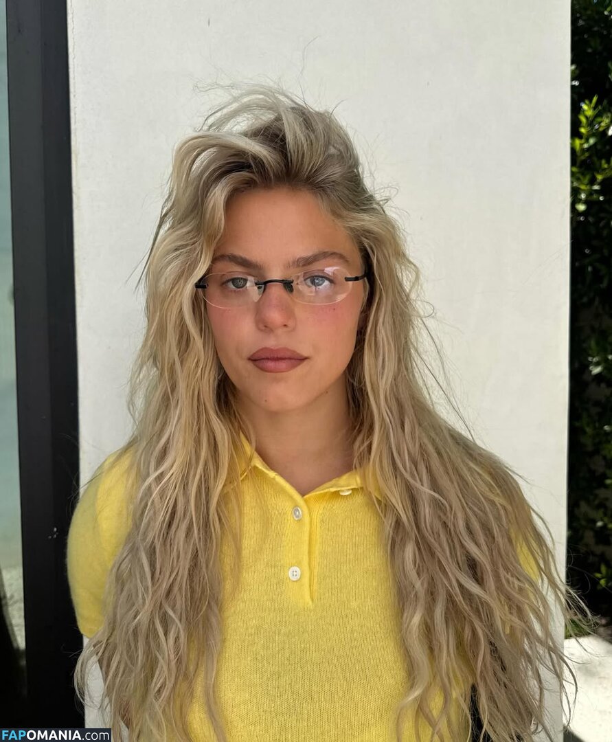 Renee Rapp / reneerapp Γυμνός OnlyFans  Διαρρεύσαστη φωτογραφία #140