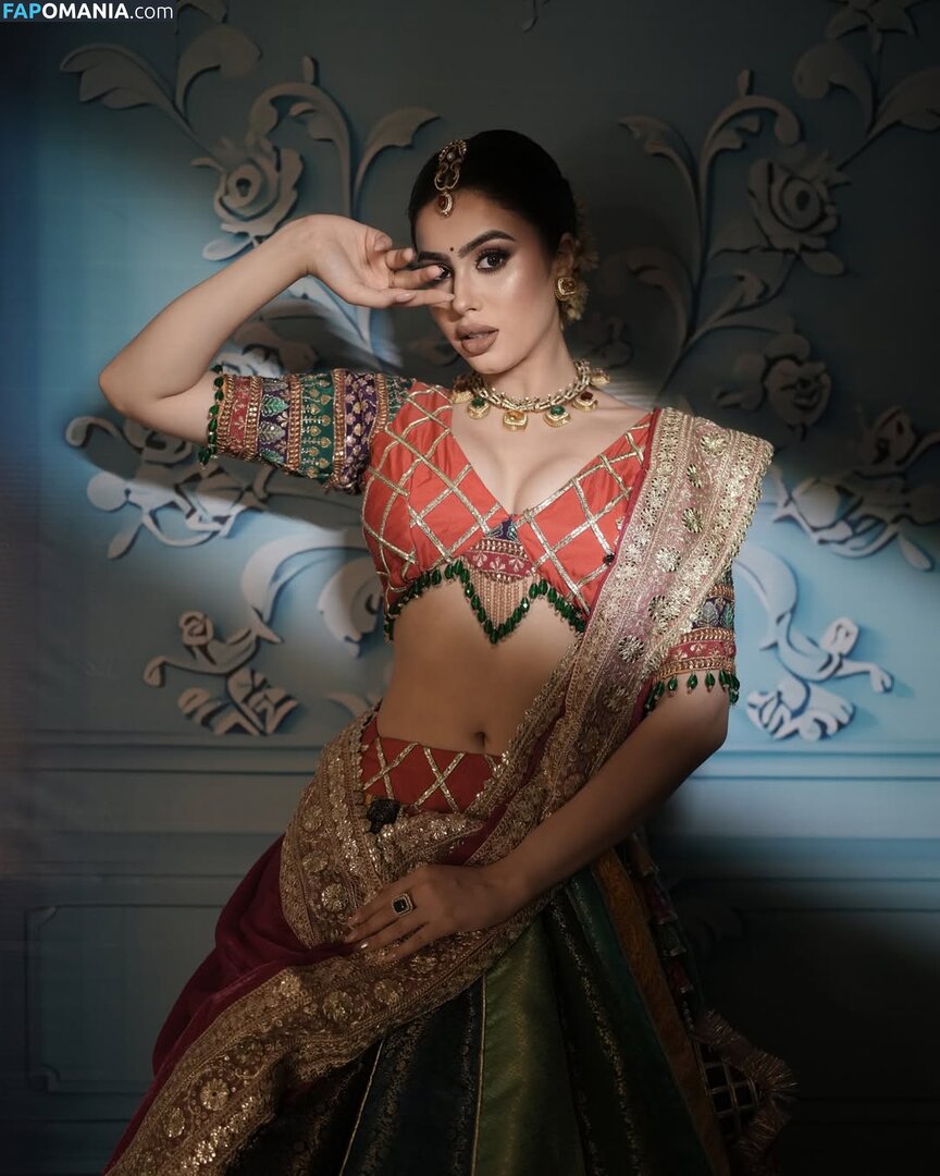 Riva Arora / https: / riva.arora.1 / riva.aroraofficial / rivarora_ Γυμνός OnlyFans  Διαρρεύσαστη φωτογραφία #3