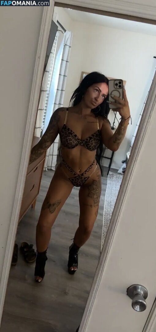Petitetattedplati / Ronika Eskins / ronika_eskins Γυμνός OnlyFans  Διαρρεύσαστη φωτογραφία #14
