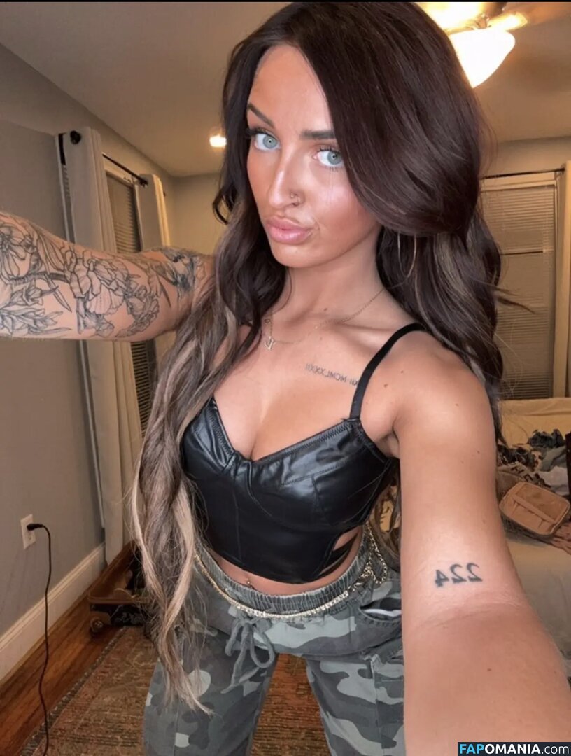 Petitetattedplati / Ronika Eskins / ronika_eskins Γυμνός OnlyFans  Διαρρεύσαστη φωτογραφία #30