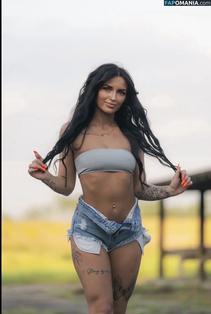 Petitetattedplati / Ronika Eskins / ronika_eskins Γυμνός OnlyFans  Διαρρεύσαστη φωτογραφία #113