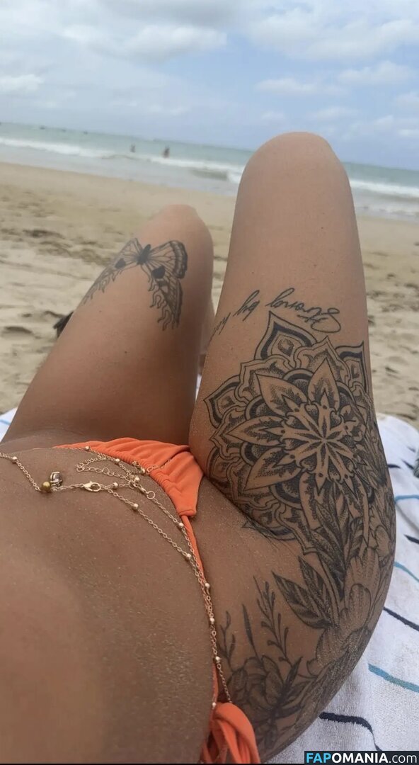 Petitetattedplati / Ronika Eskins / ronika_eskins Γυμνός OnlyFans  Διαρρεύσαστη φωτογραφία #114