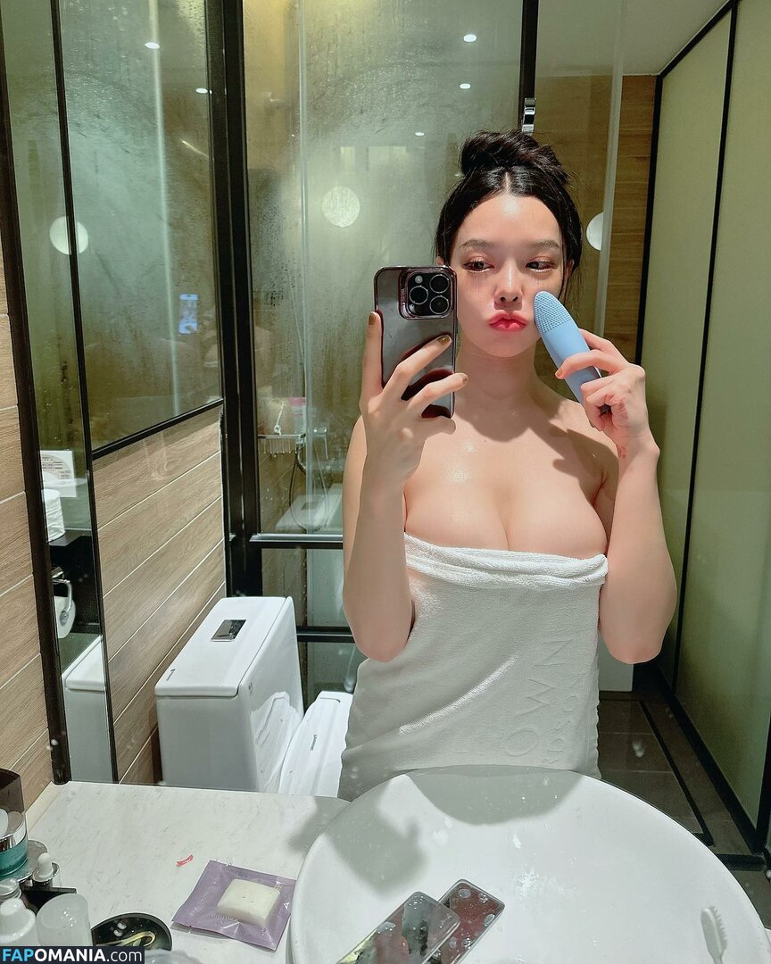 Rungarun Kunlawong / aine_boahancock Γυμνός OnlyFans  Διαρρεύσαστη φωτογραφία #9