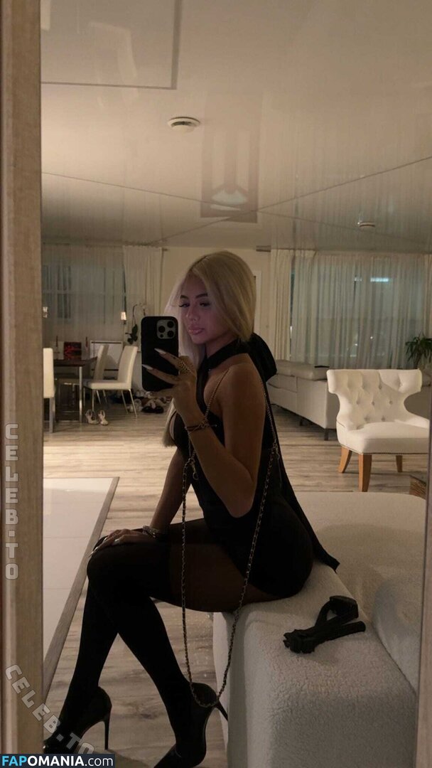https: / russianrina / russianrinaa / russianrinaaa Γυμνός OnlyFans  Διαρρεύσαστη φωτογραφία #1