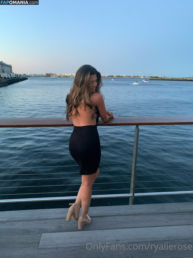 ryalierose / rylierose_xo Γυμνός OnlyFans  Διαρρεύσαστη φωτογραφία #85