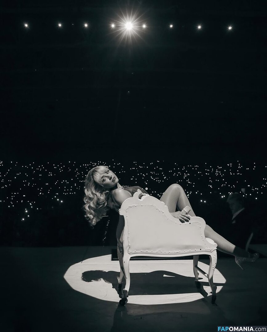 Sabrina Carpenter / https: / sabrinacarpenter Γυμνός OnlyFans  Διαρρεύσαστη φωτογραφία #2540