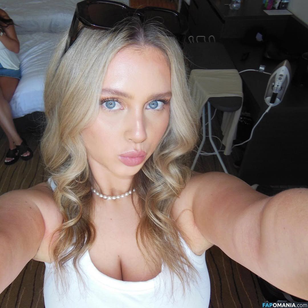 Sacha Ross / sachaross / sasharosexxx Γυμνός OnlyFans  Διαρρεύσαστη φωτογραφία #3