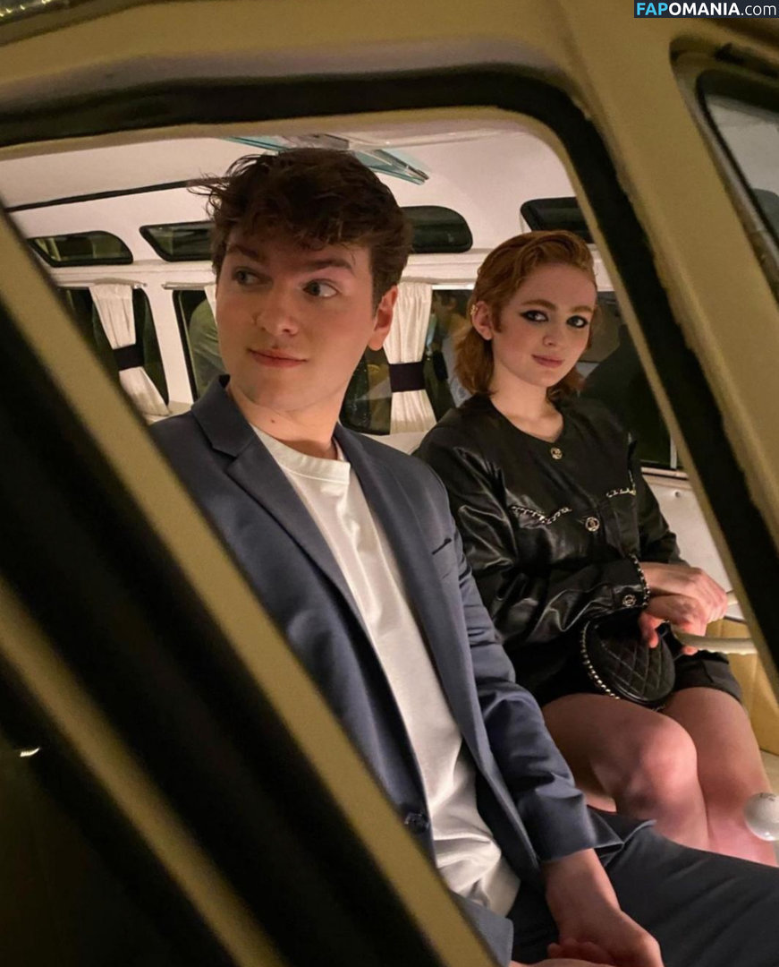 Sadie Sink / sadiesink / sadiesink_ Γυμνός OnlyFans  Διαρρεύσαστη φωτογραφία #10