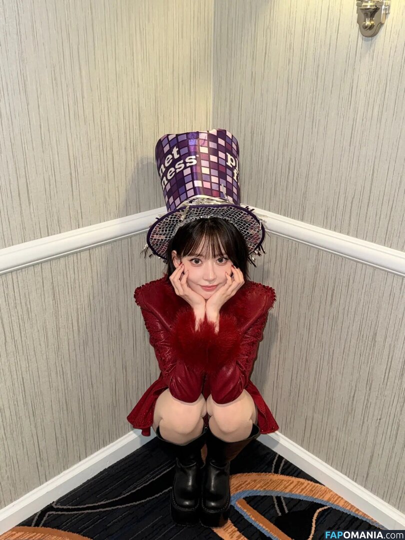 39saku_chan / LESSERAFIM / Sakura Miyawaki 宮脇 咲良 Γυμνός OnlyFans  Διαρρεύσαστη φωτογραφία #6