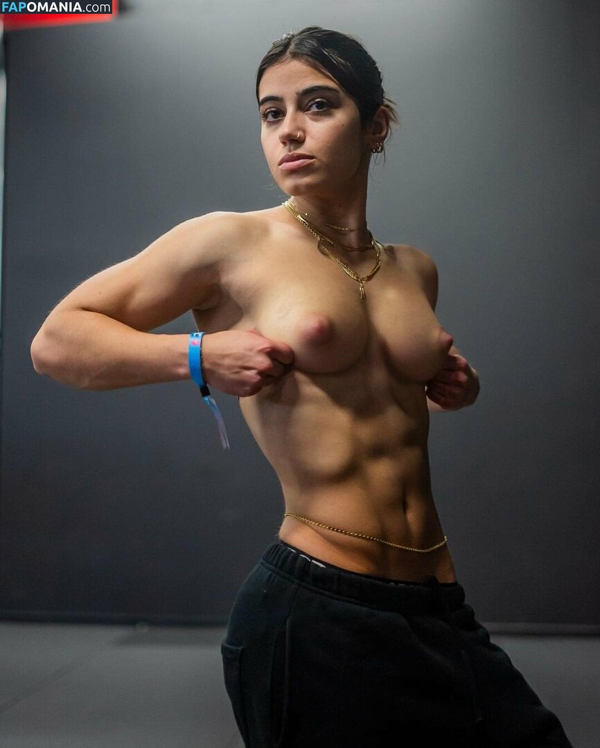 Sara Saffari Deepfake / sara_saffari / sarasaffari__ Γυμνός OnlyFans  Διαρρεύσαστη φωτογραφία #3