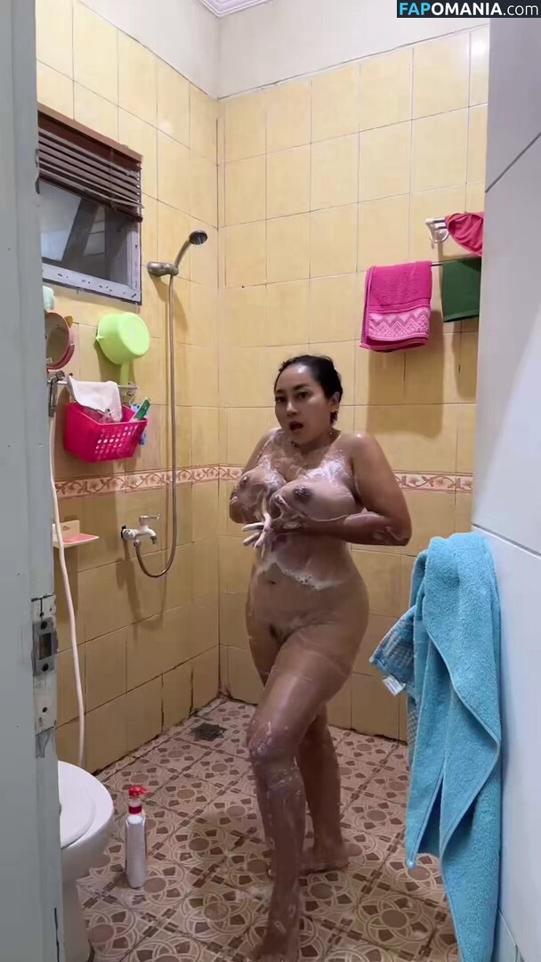 Sarah Ardhelia / sarah.ardheliadiary / sarahardhelia1995 / saraz6808 Γυμνός OnlyFans  Διαρρεύσαστη φωτογραφία #10