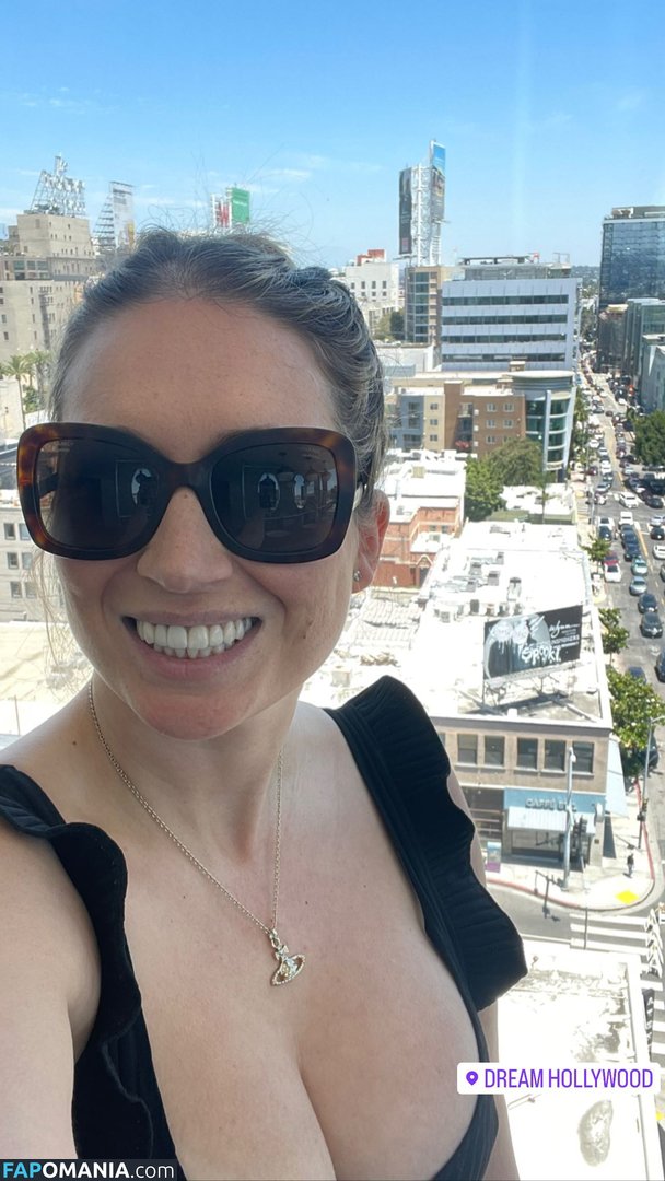 Sarah Cruddas / sarahcruddastv Γυμνός OnlyFans  Διαρρεύσαστη φωτογραφία #1