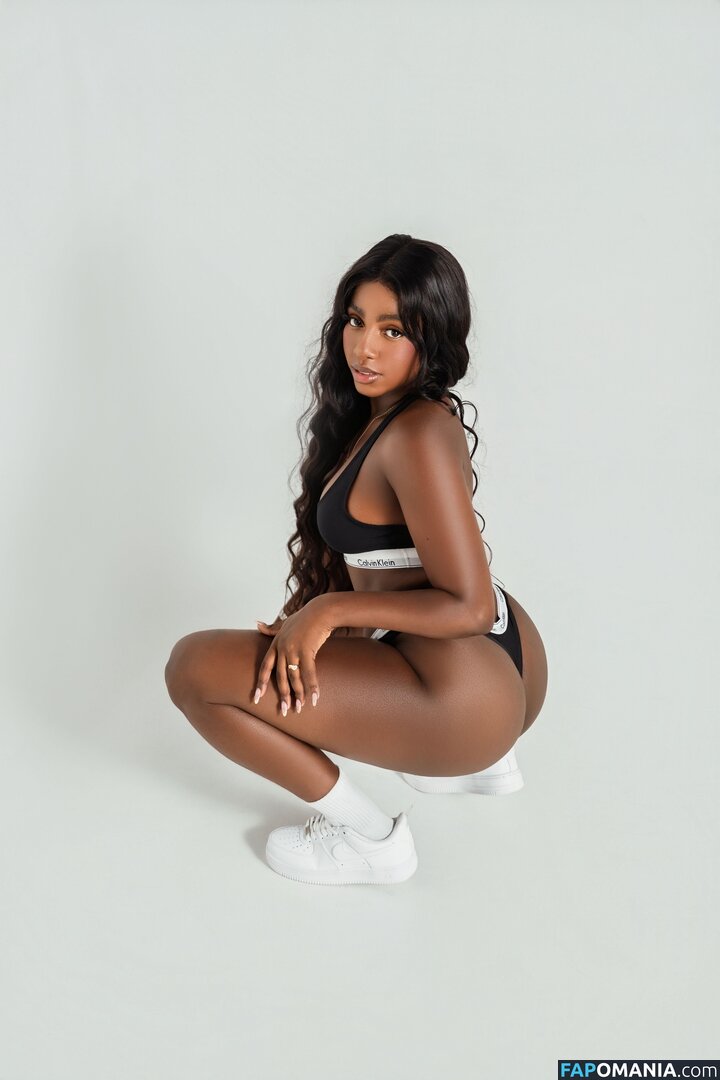 saramoroe1 Γυμνός OnlyFans  Διαρρεύσαστη φωτογραφία #6