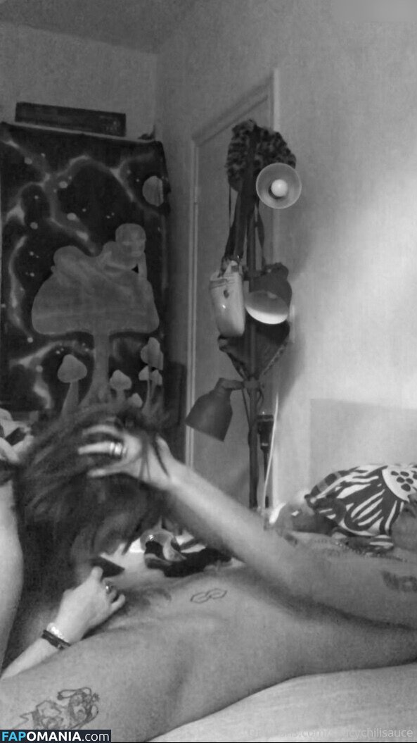 Saucychilisauce / https: Γυμνός OnlyFans  Διαρρεύσαστη φωτογραφία #309