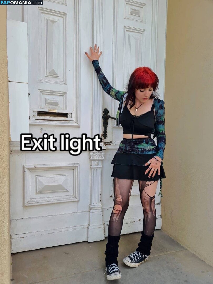 foxynfriendsmadebydesign / scorpionfl0wer / scrtcnt04 Γυμνός OnlyFans  Διαρρεύσαστη φωτογραφία #2