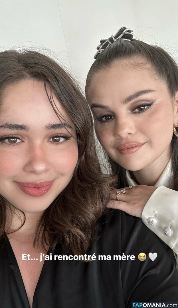 Selena Gomez Γυμνός Διαρρεύσαστη φωτογραφία #126