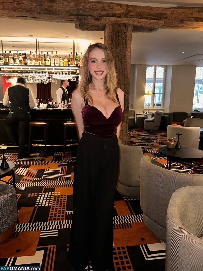 Serena Skybourne / https: / serenaskybourne Γυμνός OnlyFans  Διαρρεύσαστη φωτογραφία #22