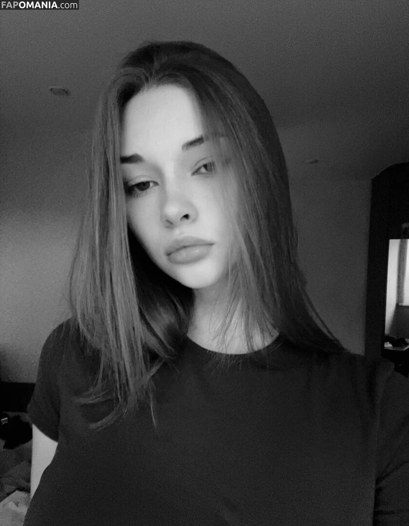 Miroslava / reel / sharrimalagisi Γυμνός OnlyFans  Διαρρεύσαστη φωτογραφία #10
