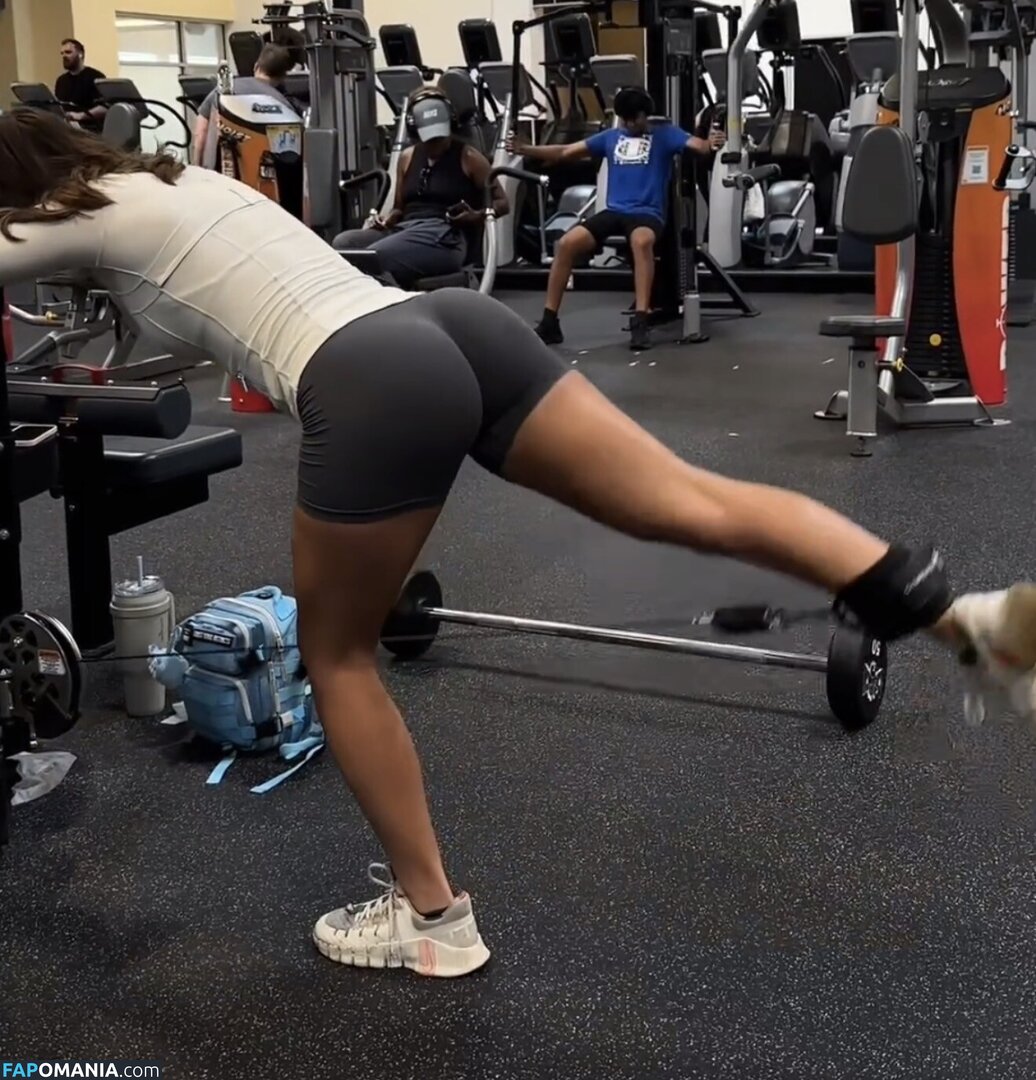 Shelby Abbott / shelbyabbott11 / simplyyhott Γυμνός OnlyFans  Διαρρεύσαστη φωτογραφία #1