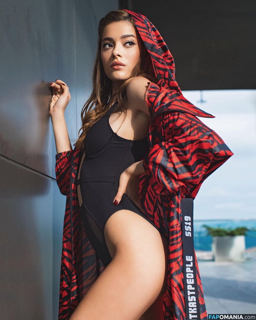 Simay Barlas Γυμνός OnlyFans  Διαρρεύσαστη φωτογραφία #3