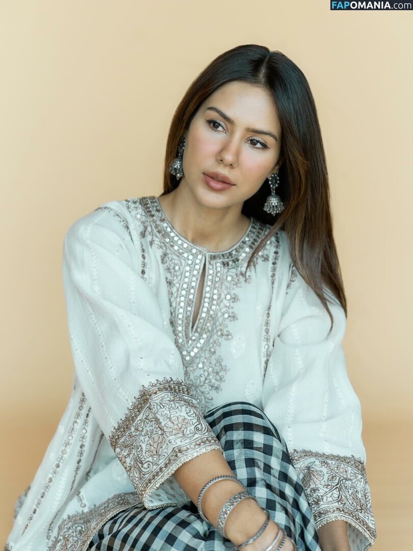 Sonam Bajwa / bajwasonam / sonambajwa Γυμνός OnlyFans  Διαρρεύσαστη φωτογραφία #13