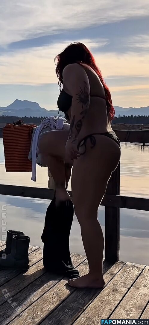 Sophia Thiel / sophia.thiel Γυμνός OnlyFans  Διαρρεύσαστη φωτογραφία #3