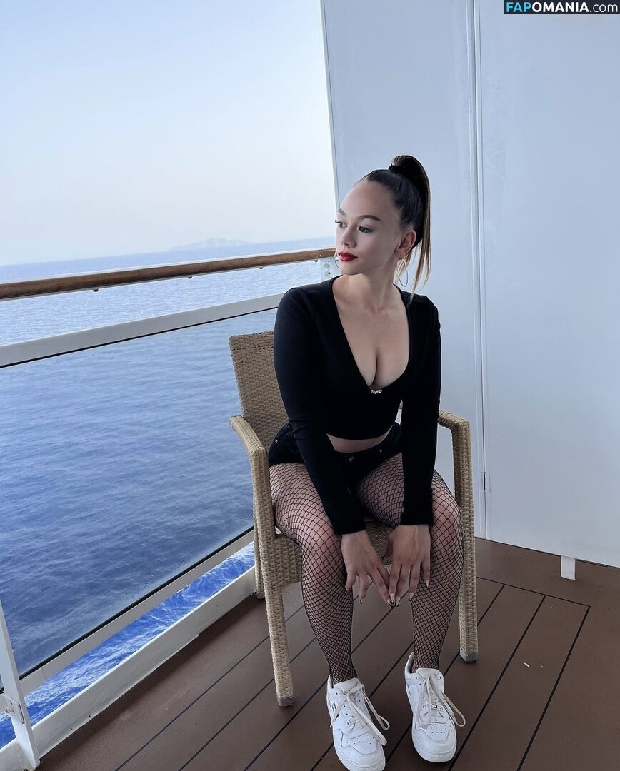 Sophie Gerlach / _.sophie05._ Γυμνός OnlyFans  Διαρρεύσαστη φωτογραφία #6