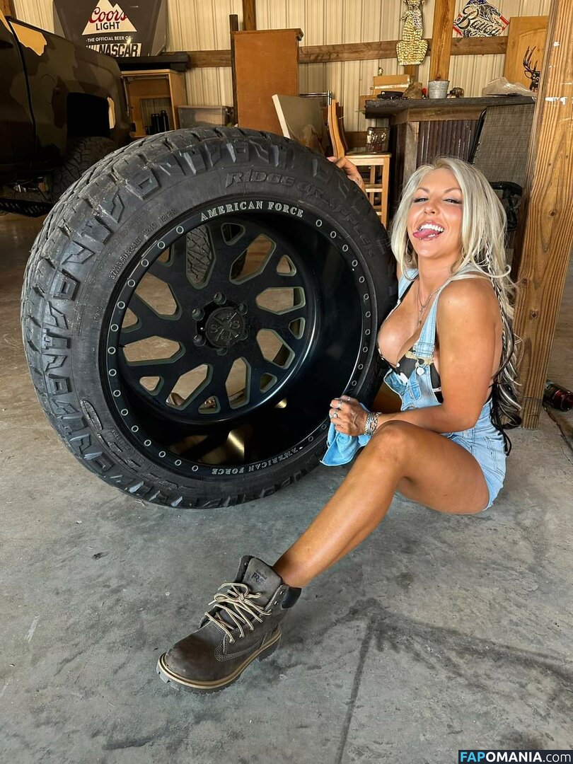Sophie Swaney / SophieSwaney_Outdoors / realslimsophie5 / sophieswaney Γυμνός OnlyFans  Διαρρεύσαστη φωτογραφία #1
