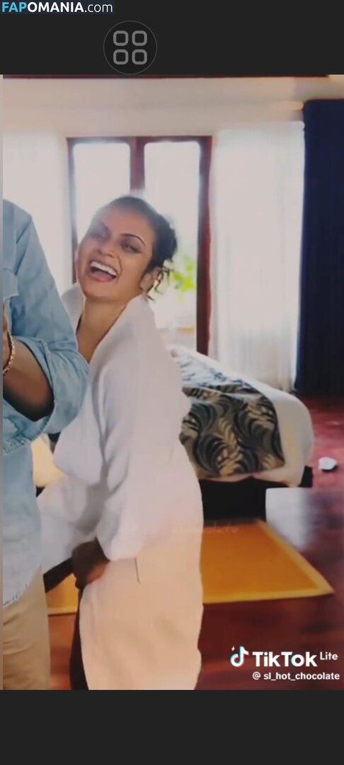 Sri Lanka / Sri Lankan Girls / hashini.guruge / poojaniperera Γυμνός OnlyFans  Διαρρεύσαστη φωτογραφία #133