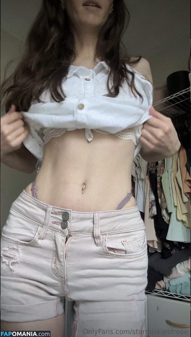 StormieSkies / stormiskiesfreee Γυμνός OnlyFans  Διαρρεύσαστη φωτογραφία #7