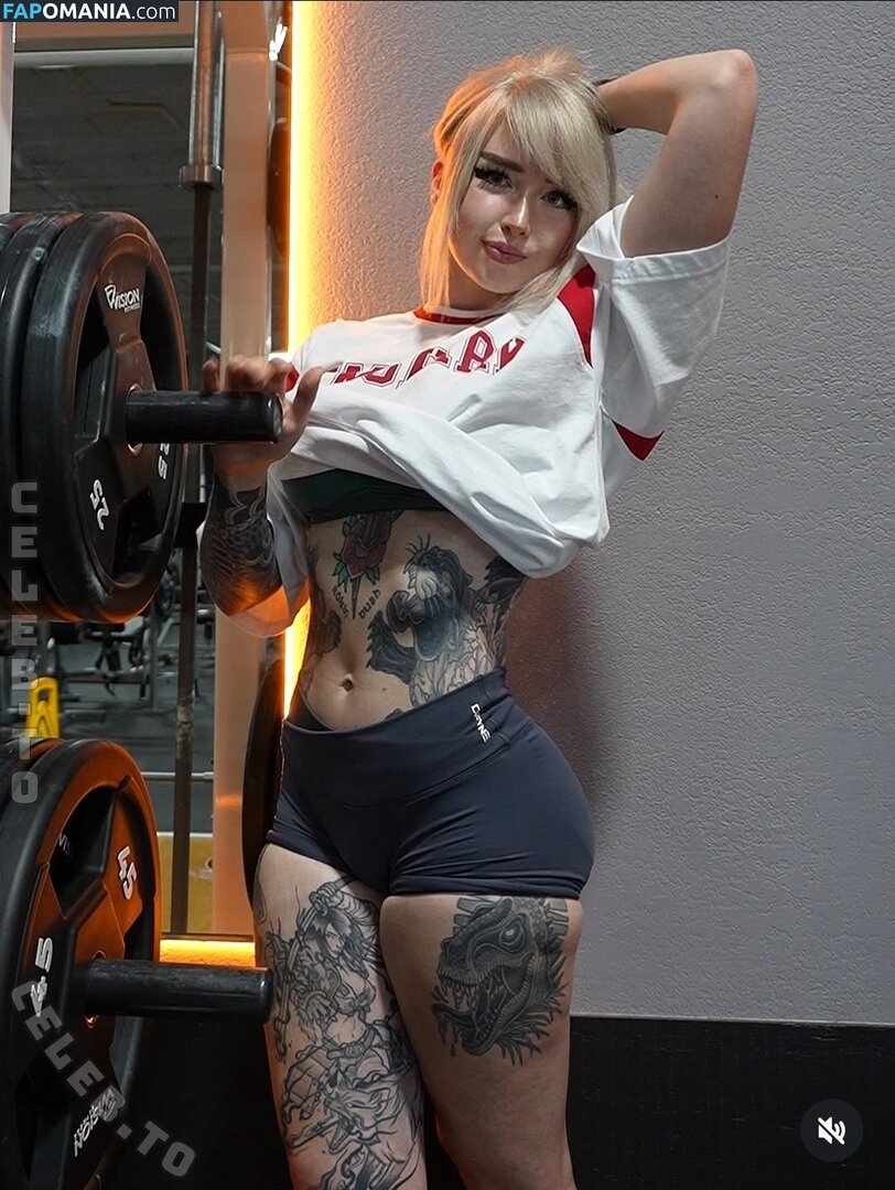 StrongWaifu / https: Γυμνός OnlyFans  Διαρρεύσαστη φωτογραφία #5