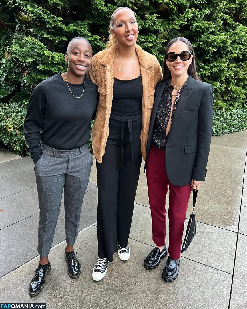 Sue Bird / WNBA Player / https: / s10bird / sbird10 Γυμνός OnlyFans  Διαρρεύσαστη φωτογραφία #1