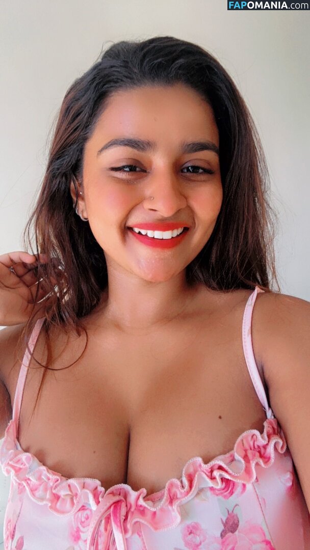 Suhana Khan / __suhuuu__ Γυμνός OnlyFans  Διαρρεύσαστη φωτογραφία #1