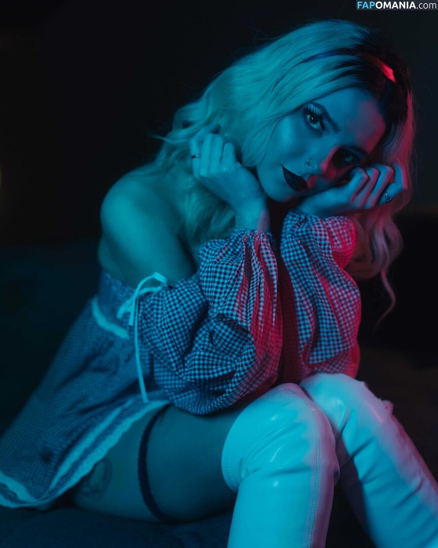 Sweetdistortion / sasha_simple Γυμνός OnlyFans  Διαρρεύσαστη φωτογραφία #3