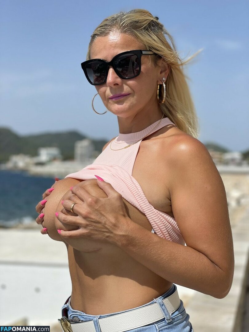 Tarba Firuta / ladydina16 / ladydina163 / niconicoleta088 Γυμνός OnlyFans  Διαρρεύσαστη φωτογραφία #2
