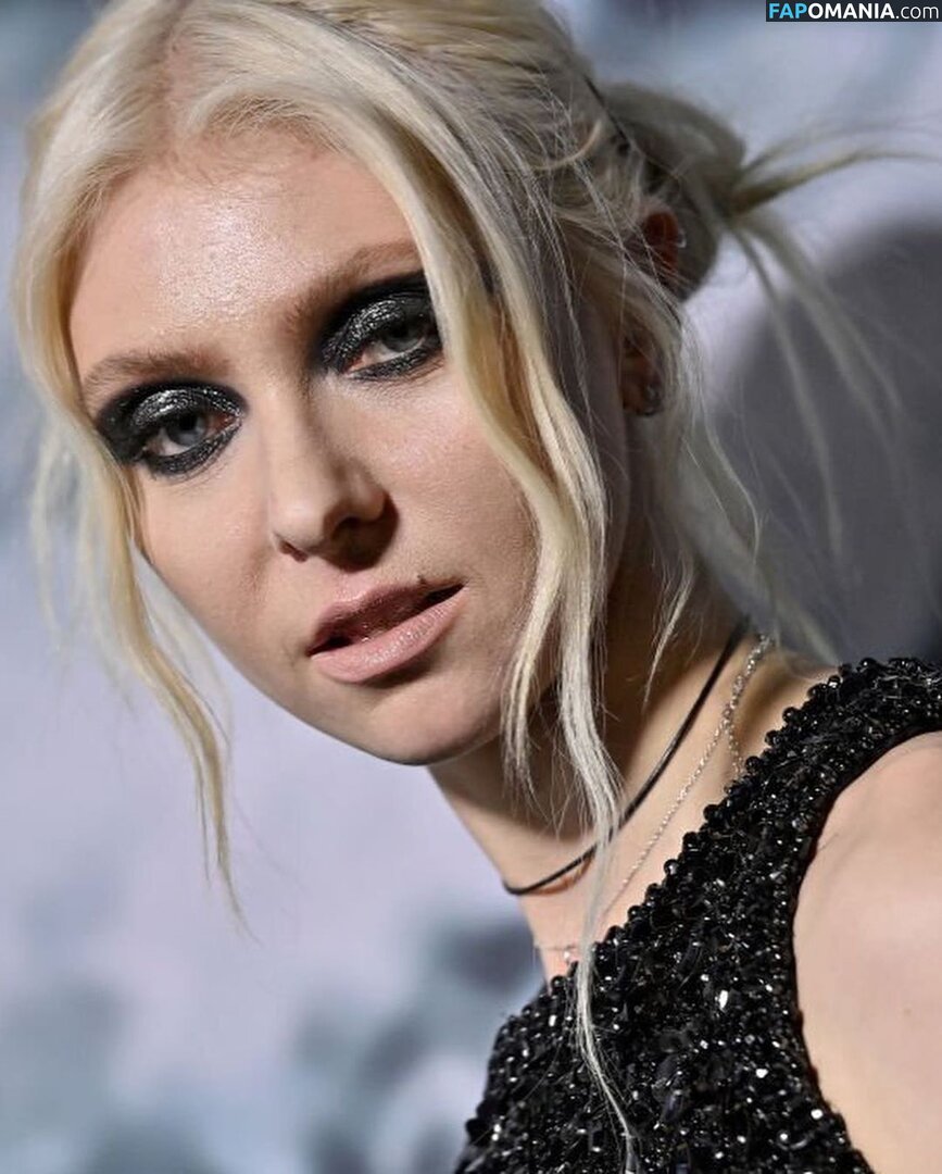 Taylor Momsen / aryelsoul / taylormomsen Γυμνός OnlyFans  Διαρρεύσαστη φωτογραφία #709