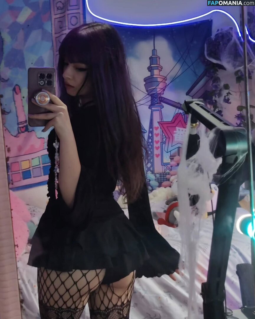 theakaleina Γυμνός OnlyFans  Διαρρεύσαστη φωτογραφία #12