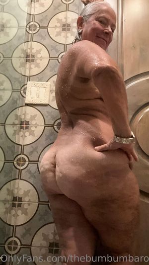 thebumbumbaroness
