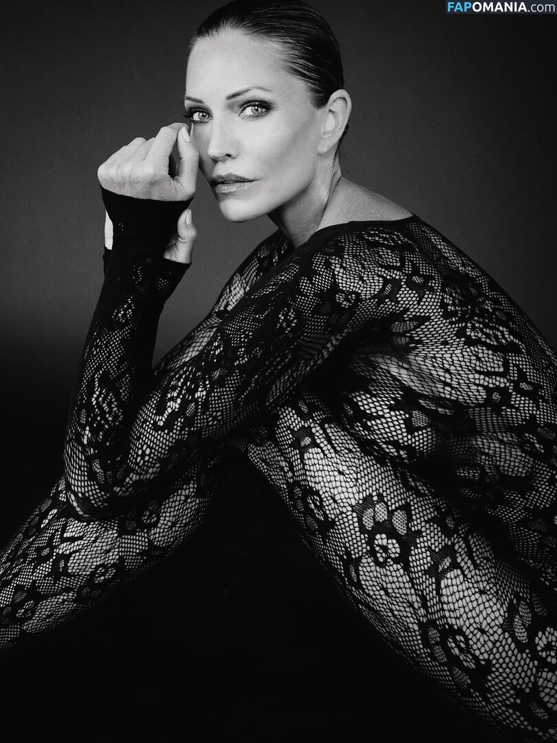 Cylon / Tricia Helfer / officialtriciahelfer / triciahelfer Γυμνός OnlyFans  Διαρρεύσαστη φωτογραφία #167