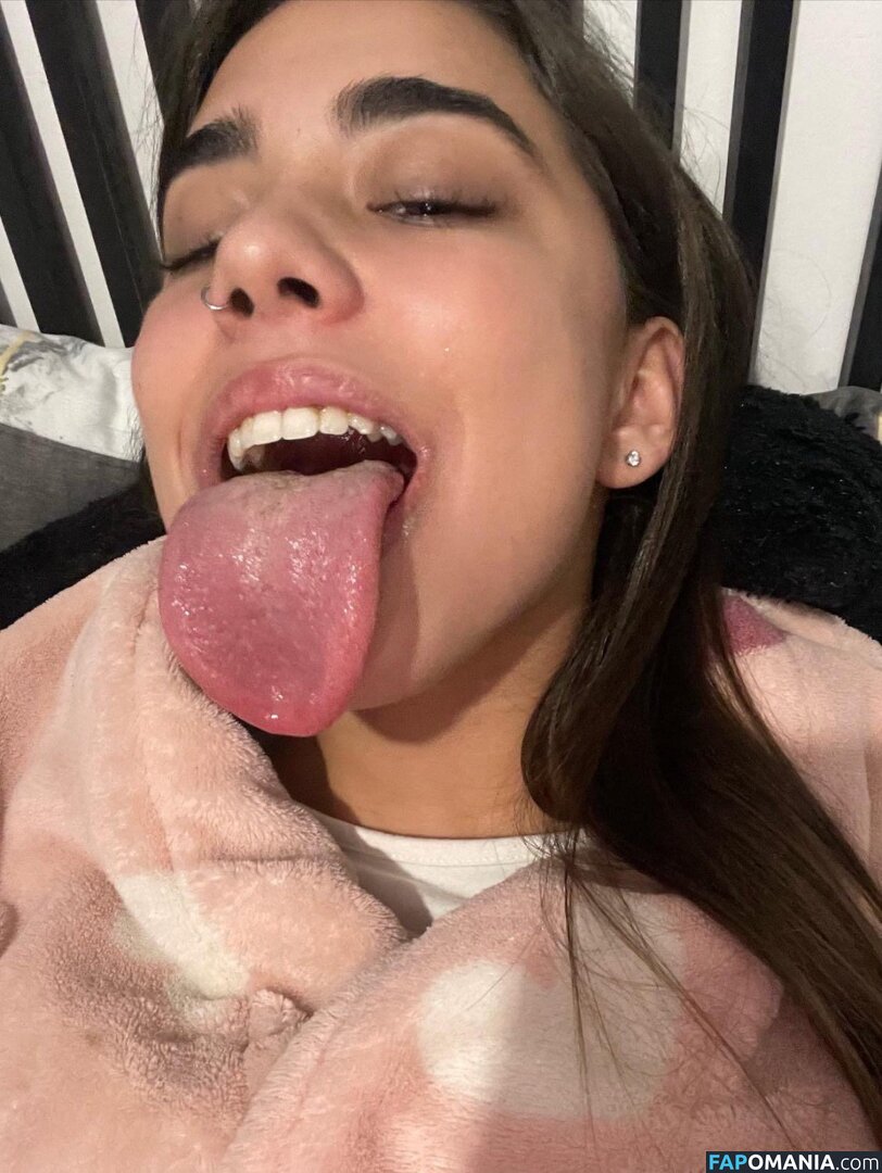 longuetongueegirl_ / noaablaancoo / u489105211 Γυμνός OnlyFans  Διαρρεύσαστη φωτογραφία #2