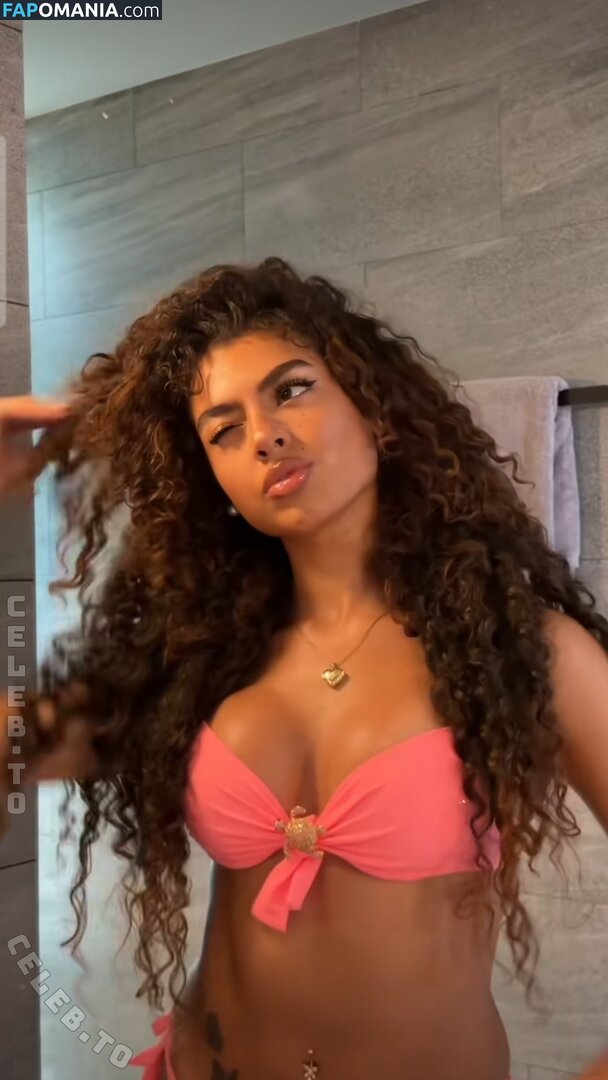 V7ena / u7ena Γυμνός OnlyFans  Διαρρεύσαστη φωτογραφία #4