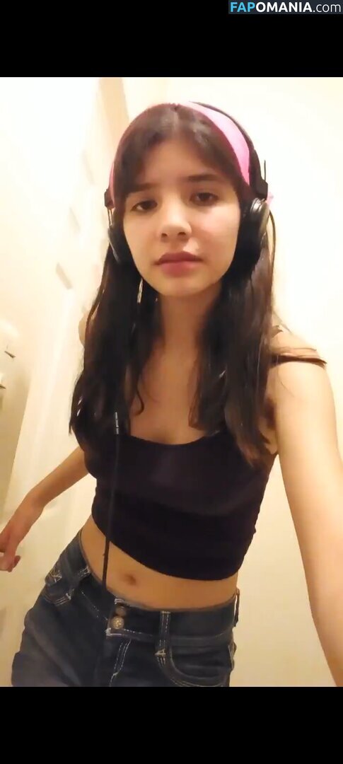 ValeCast0705 / Valeria Castañeda Γυμνός OnlyFans  Διαρρεύσαστη φωτογραφία #2