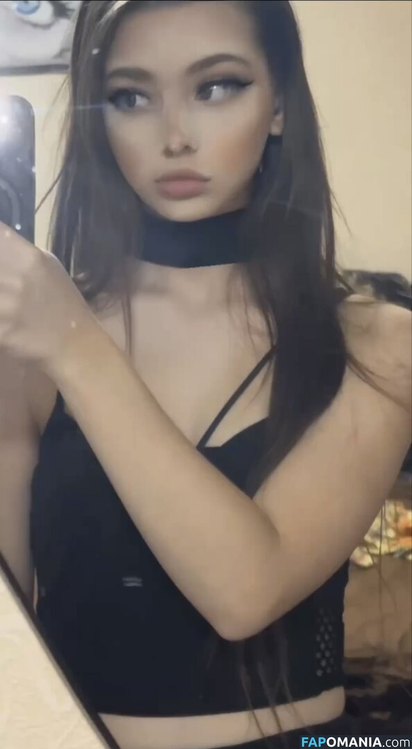 Valeri / _valeririi Γυμνός OnlyFans  Διαρρεύσαστη φωτογραφία #1