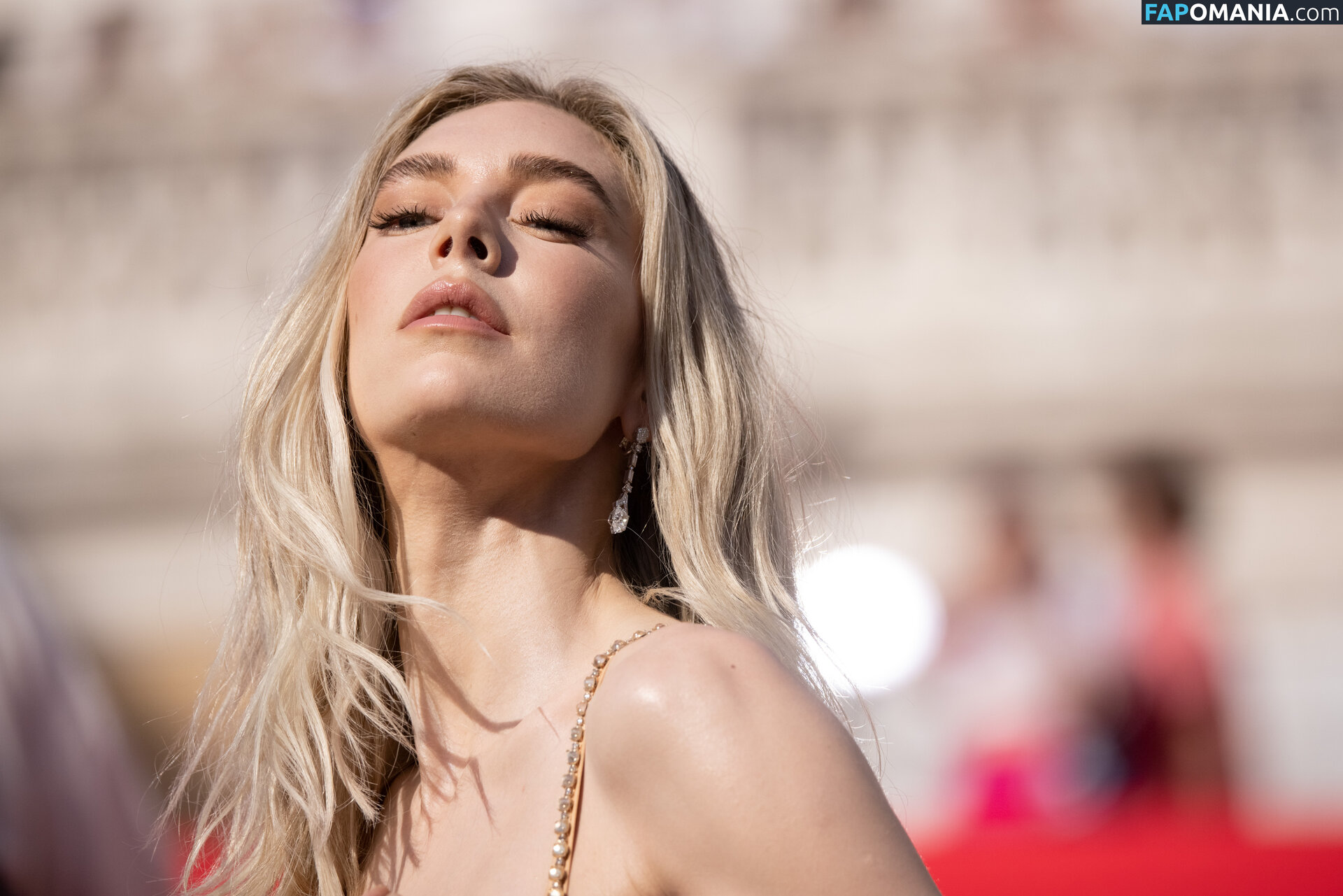 Vanessa Kirby / vanessa__kirby / vanessakirby Γυμνός OnlyFans  Διαρρεύσαστη φωτογραφία #1