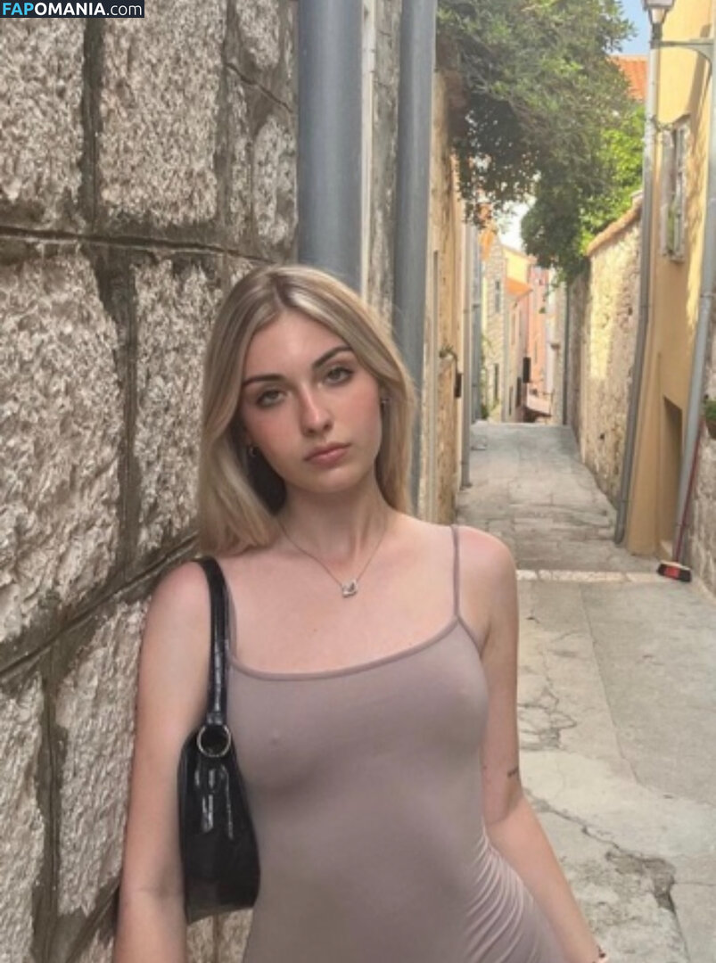 Hungarian / Magyar / Vas Megyei Lányok / szps_blnk Γυμνός OnlyFans  Διαρρεύσαστη φωτογραφία #1