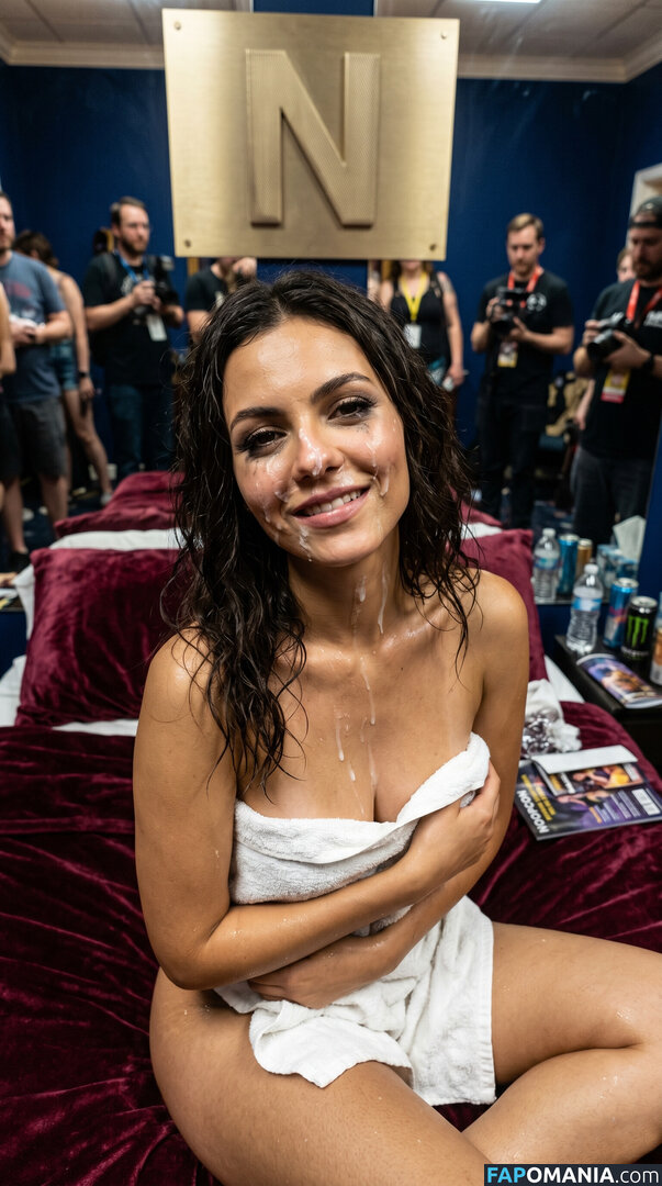 Victoria Justice / https: / victoriajustice Γυμνός OnlyFans  Διαρρεύσαστη φωτογραφία #92